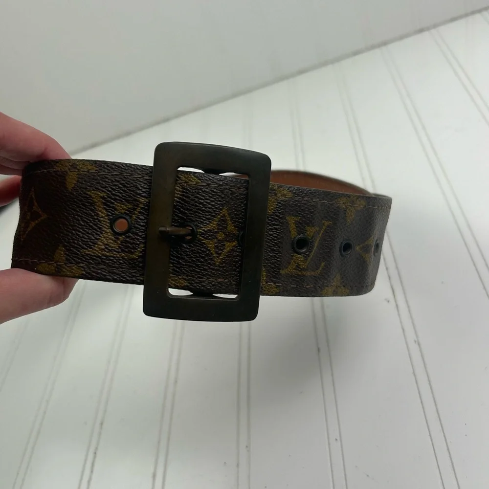 Louis Vuitton Brown Monogram Belt - Picture 10 of 10